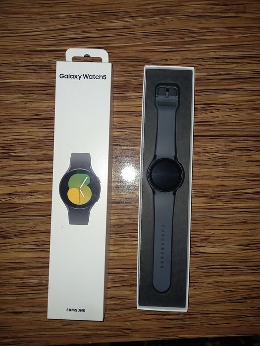 Умные часы SAMSUNG WATCH 5