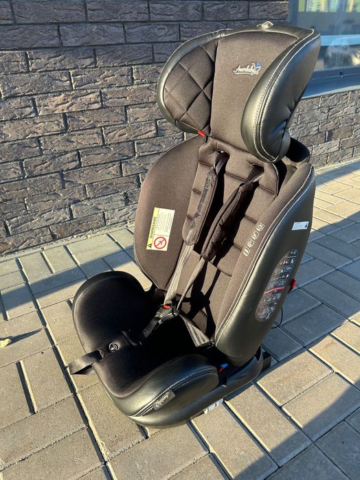 Продам автокресло детское AmaroBaby