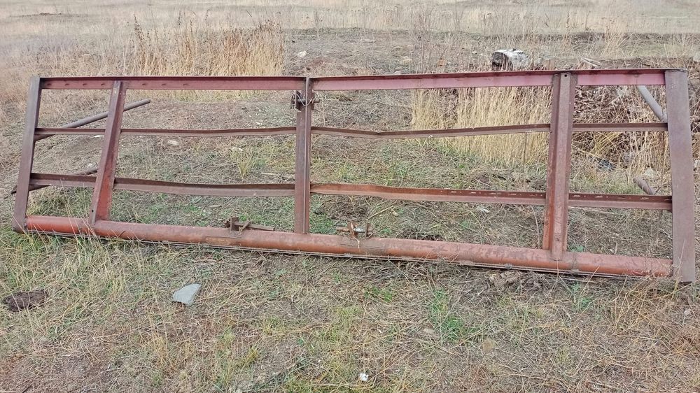 Тракр беларус 892