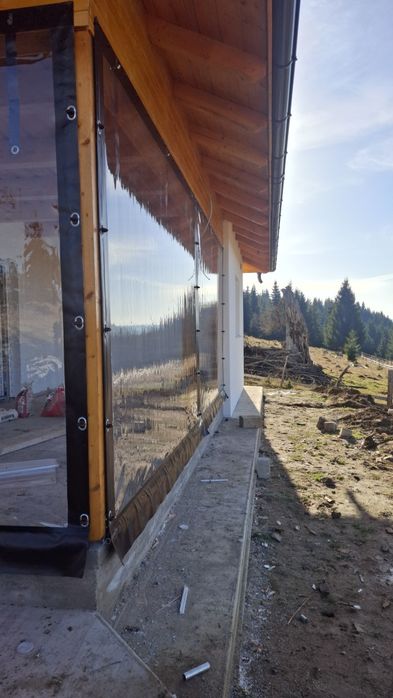 Folie închidere terase