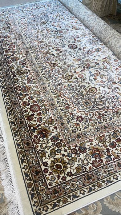 Все ковры идельные