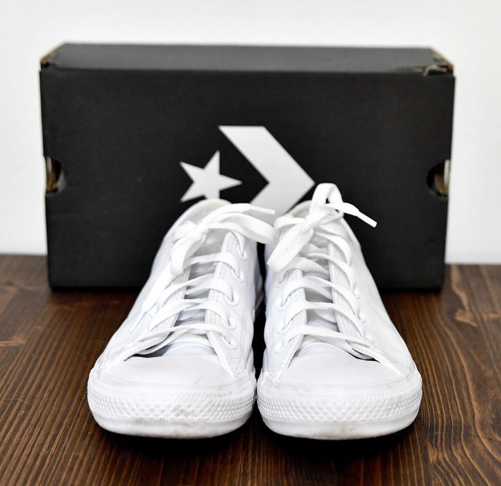 Бели кецове Converse - кожа 39 номер