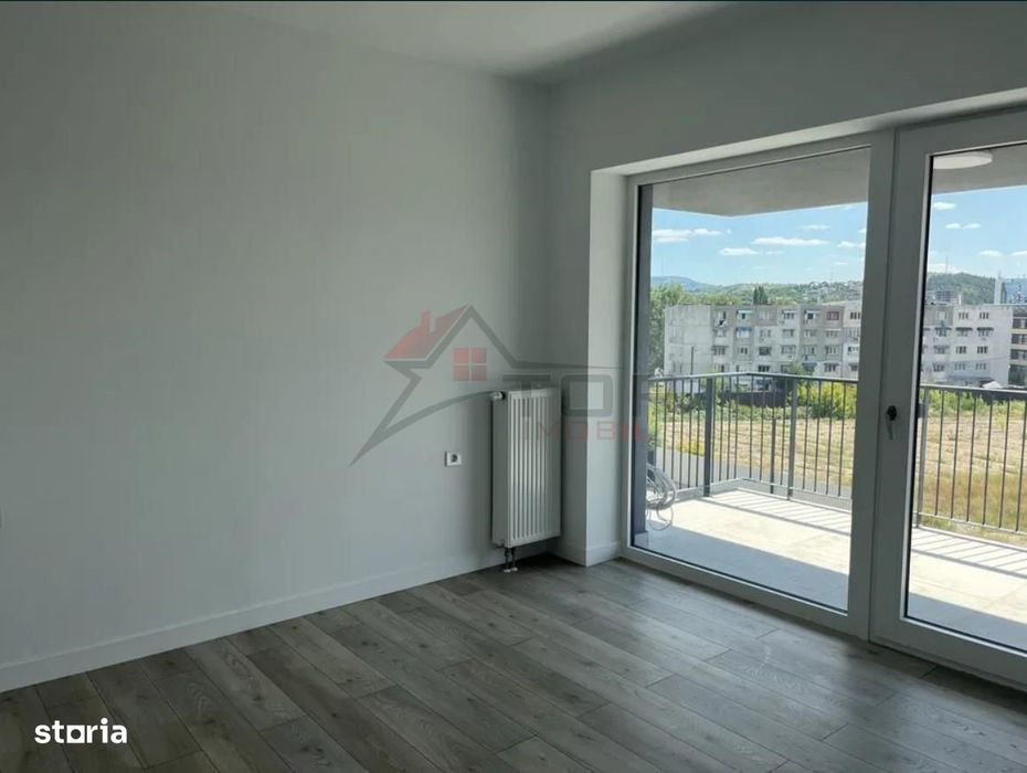 Vanzare apartament 3 camere 83mp 2 bai - parcare subterana - silk dist