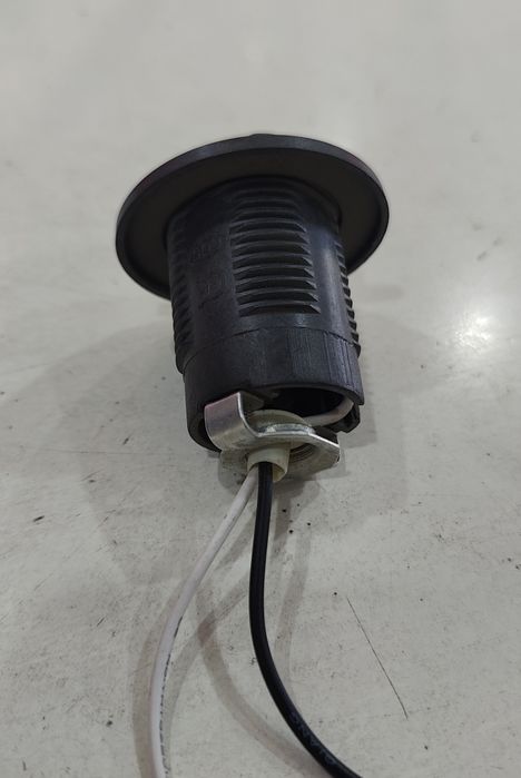 Патрон Е14 с юбкой, серый