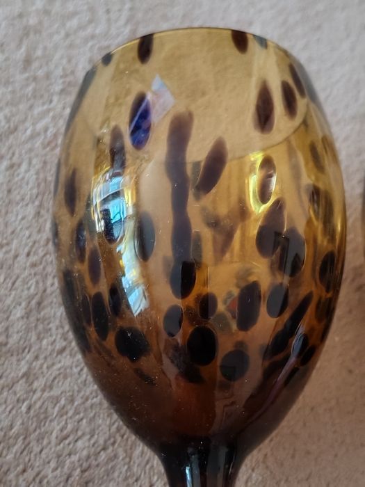 Сервиз 6 броя чаши за бяло вино, Амбър, кехлибар.