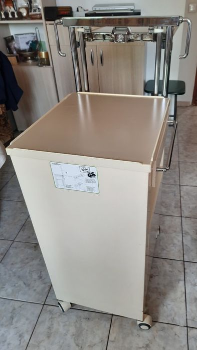 Masă îngrijit bolnavi la pat