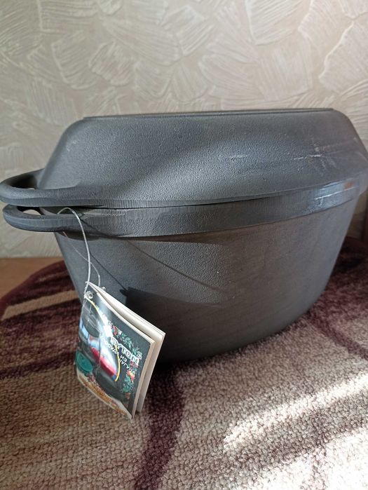 Продам утятницу чугунную совершенно  новая