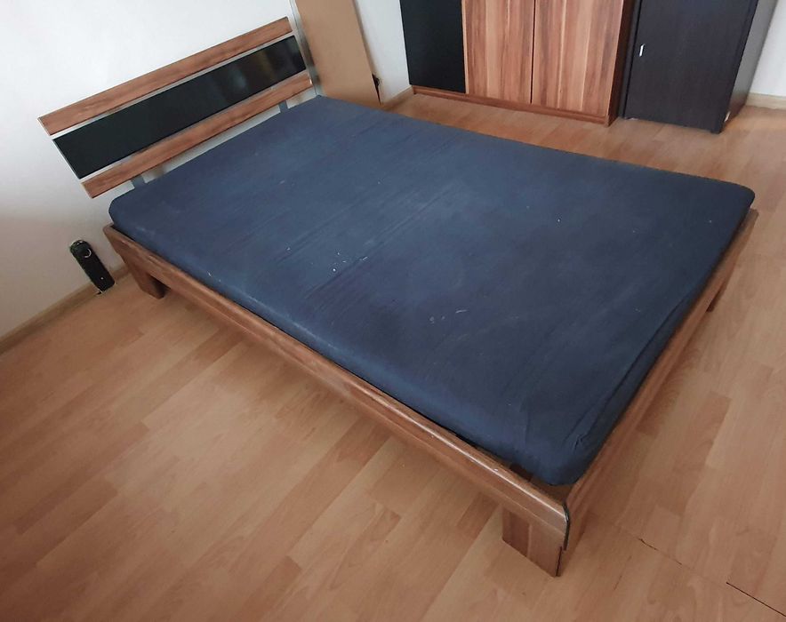 едноместно легло