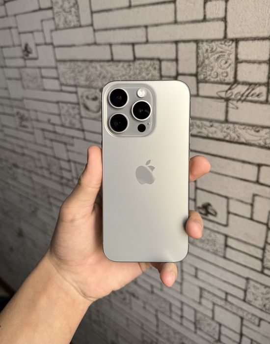 Iphone 15 pro titan