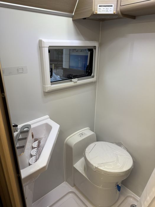 Changan Fengjing RW 2 turbo. Sotuvga tayyor nomer taqilgan maslo.