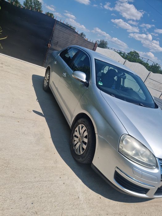 Vând  Volkswagen jeta