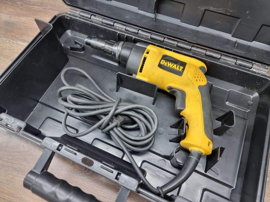 Електрически винтоверт DeWALT DW268K 26 Nm