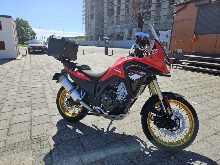 Rieju Aventura 500, 2023/ 2024 inmatriculata,  8800+km 2 ani garantie ( motor Honda  cb500x)
