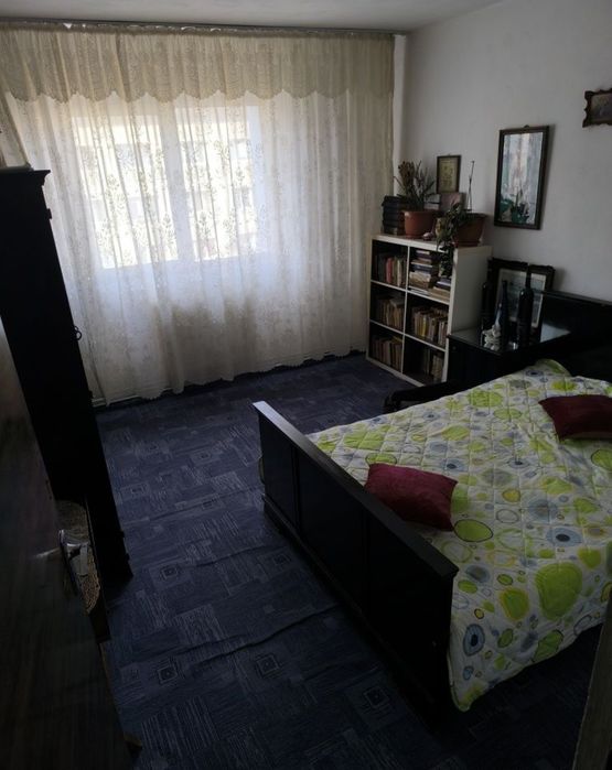 Apartament cu 3 camere