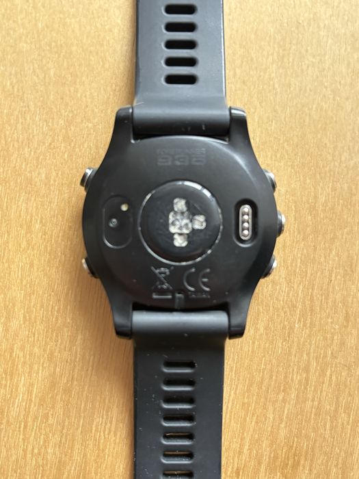 Garmin Forerunner 935 часы