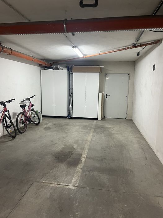 Продава се Четиристаен апартамент в Варна, Базар Левски - 220 кв.м за 2432 €/кв.м - Снимка #21