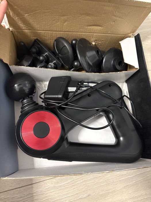 Массажный пистолет Massage Gun BLD-8890 с 12 насадками