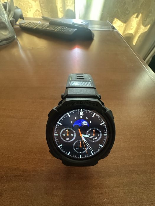 Samsung Galaxy Watch 8 LTE с гаранция