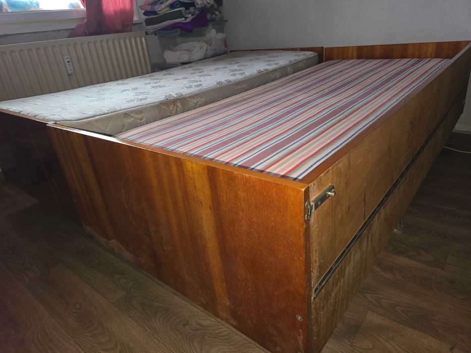 Ъглови легла с ракла