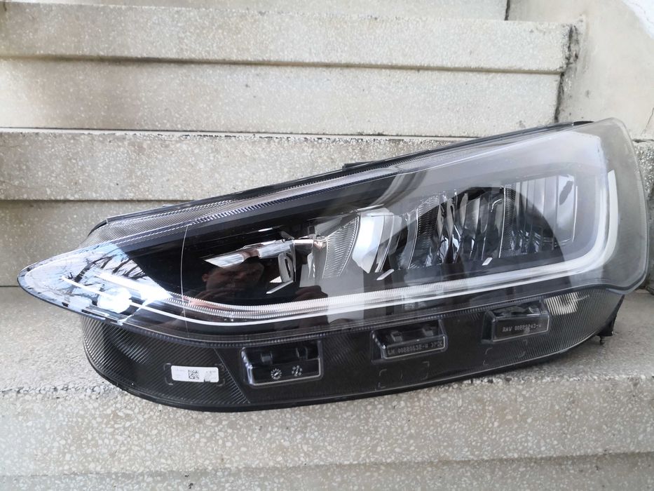 Фар Ford Focus MK4 FULL ляв/Фар Форд Фокус 4 LED Оригинален