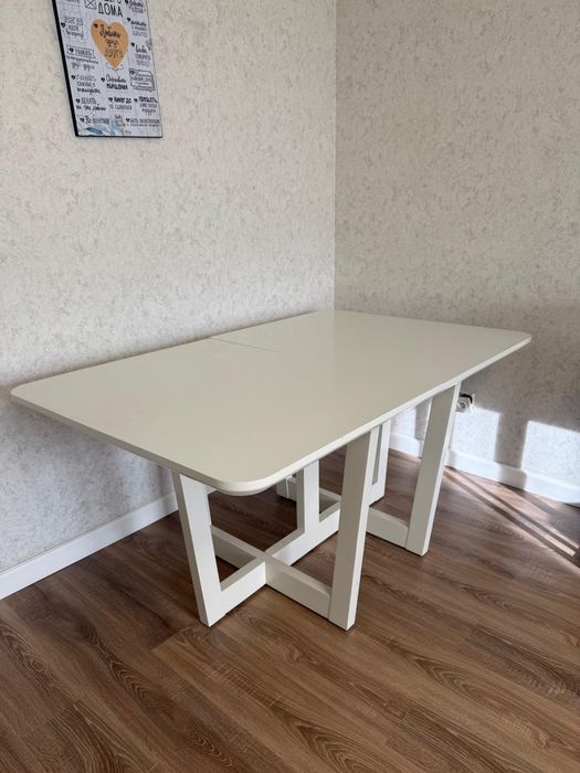 Стол в гостинную 1,6х1м