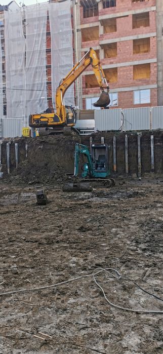 Багер Takeuchi 3.5t