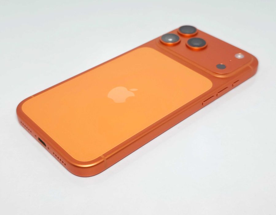 iPhone 17 Pro Max 256GB Cosmic Orange E-Sim