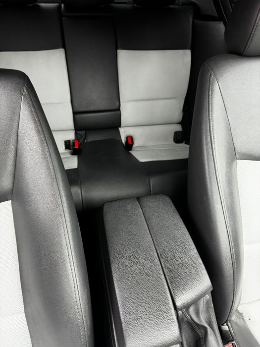 Dezmembrez BMW E90 325i 218HP an 2007+ 320d 2010 EUROPA Black sapphire