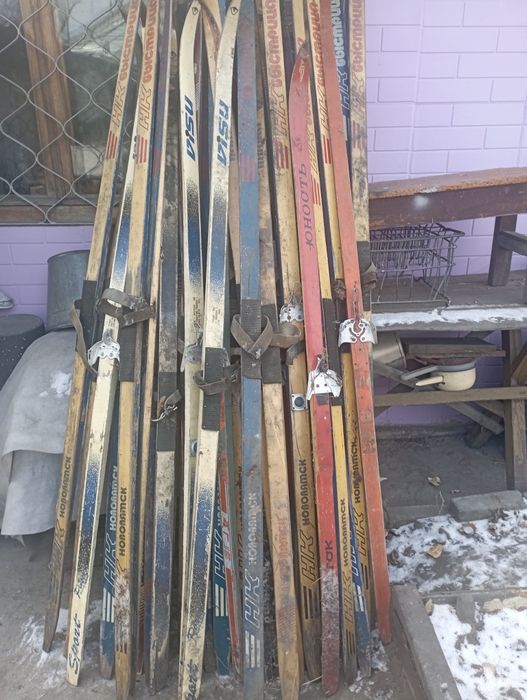 Продам советские лыжи