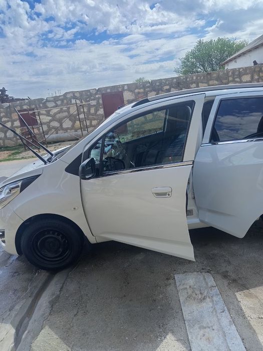 Spark sotiladi ideal xolatda