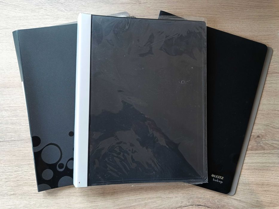 Черни папки с прозрачни джобове А3 и А4 формат