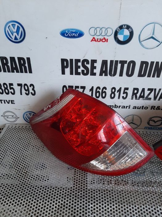 Stopuri Lampa Stop Tripla Stanga Dreapta Toyota RAV 4 An 2006-2010 LED Dezmembrez Toyota RAV 4
