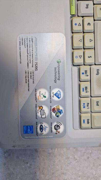 Laptop Samsung R520 si Acer Aspire 7520G