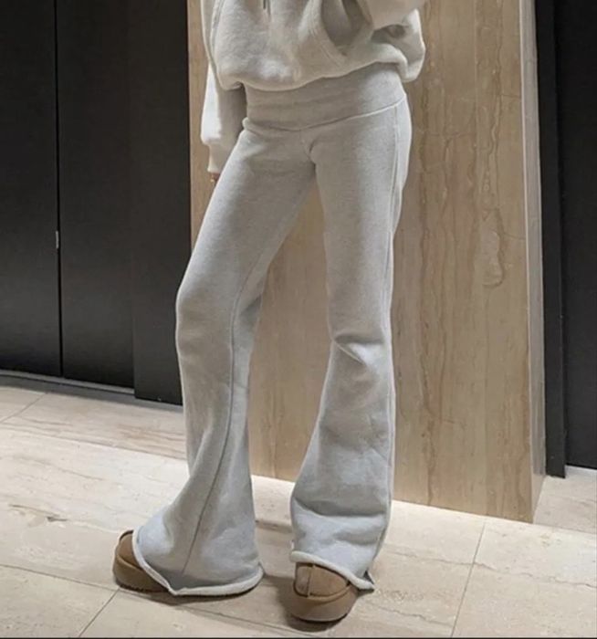 Ультрамодные серые брюки-клеш: комфорт и стиль в каждой детали!