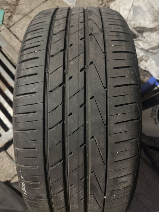 Anvelope vara Hankook Ventus S1 EVO2 SUV  235 50 R19