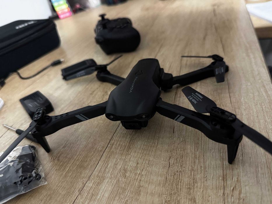 Dronă 4DRC V13 Cameră 1080P HD Mini și menținerea altitudinii