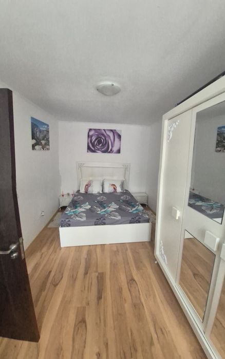 Apartament mansarda tomis 3
