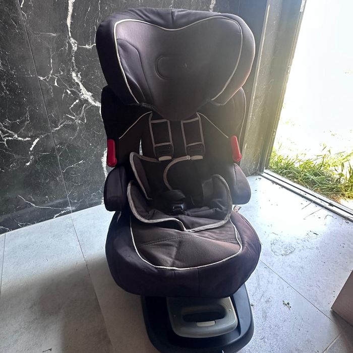 Scaun de copii Maxi Cosi cu isofix