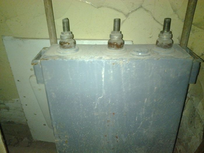 Электрооборудование низковольтное б/у.