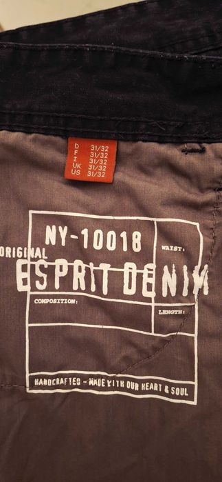 Мъжки спортно-елегантен марков панталон на Esprit, размер M-48.