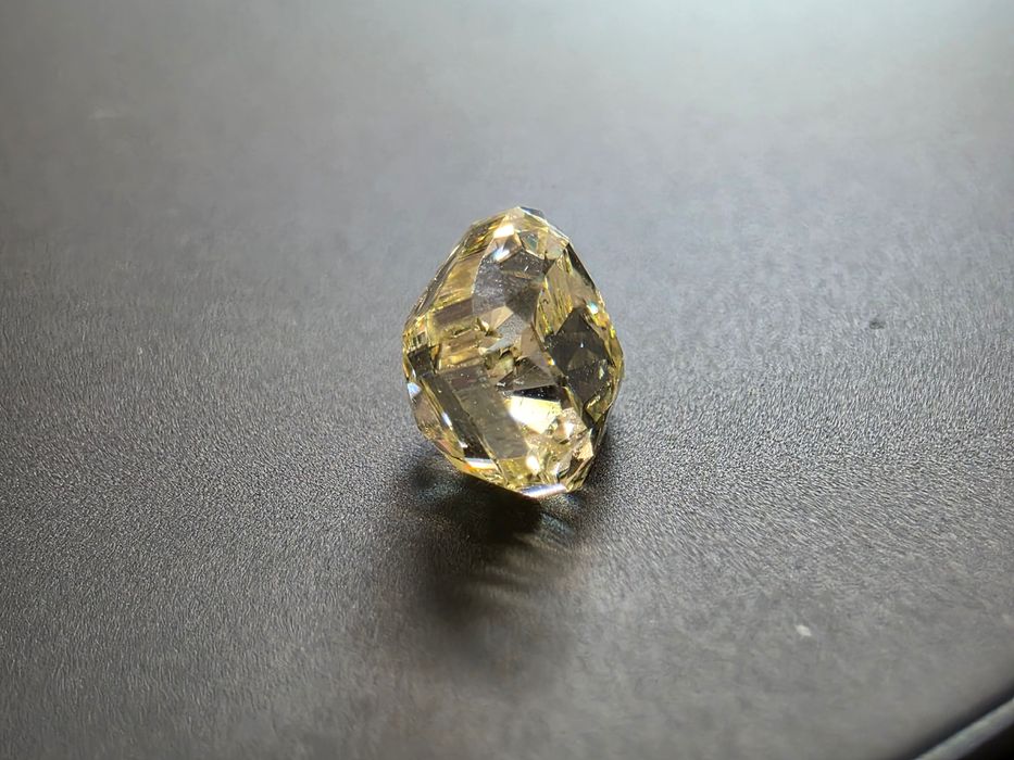 Diamant Natural 0.51 ct Cushion SI1- Firmă, Factură bijuteriidinaur.ro