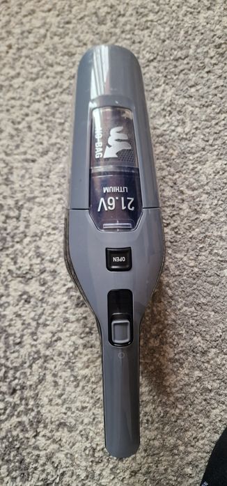 Aspirator vertical Rowenta Dual Force  2 in 1