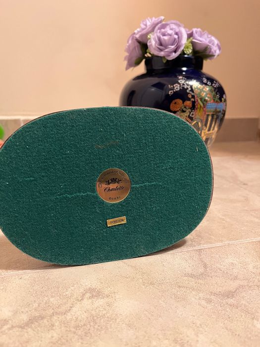 Порцеланова фигура