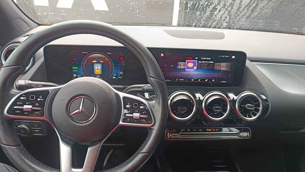 MERCEDES-BENZ GLA 2022 — imagine 2