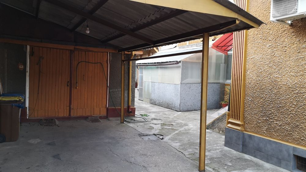 Casa de vanzare zona centrala