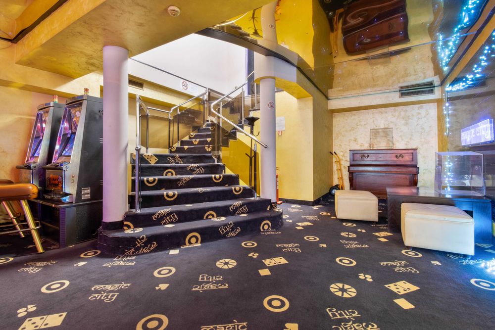 Търговски имот 390 кв.м за продажба – бул. „Източен“, Пловдив*