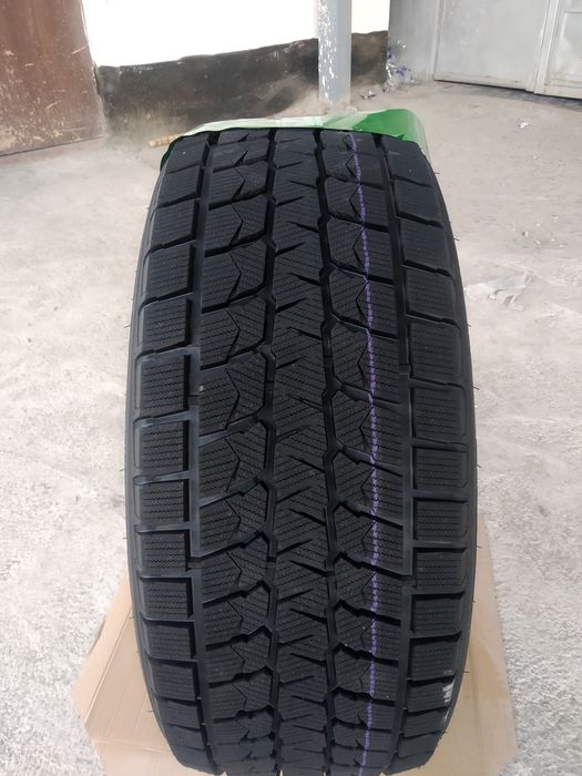 Зимние автошины 265/40R22