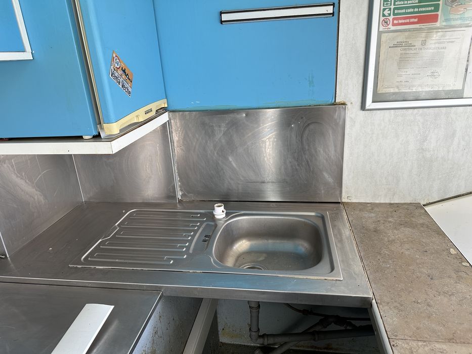 Pret discutabil ,Food truck autorulota imbiss fast food