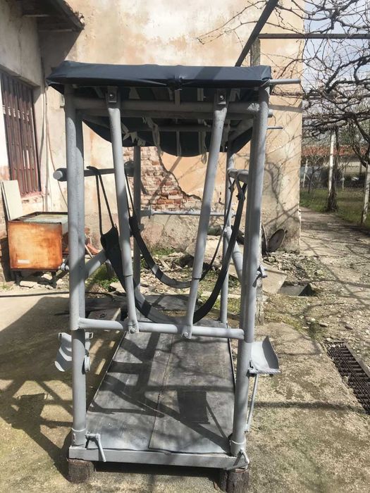 Ветеринарен станок за крави/говеда