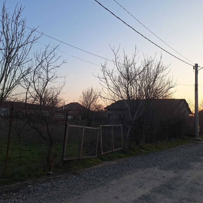 Vand teren intravilan in Valea Dacilor